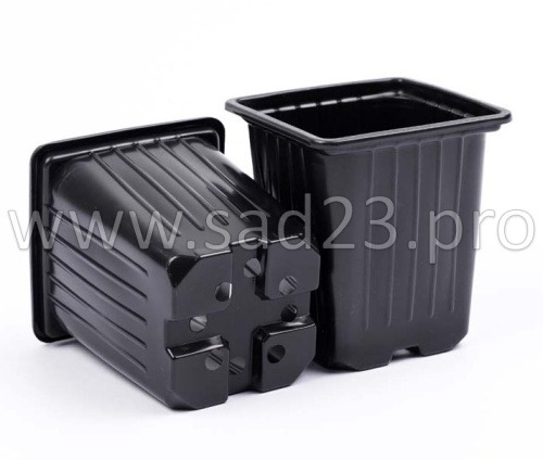 Рассадник 0,5л черный 9*9*10см КВ9М